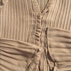 Ruffle blouse with bell sleeve and pleated
